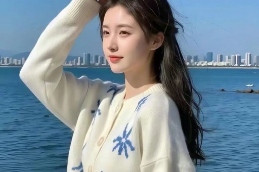 女星自曝娱乐圈黑幕：陪玩陪睡只是皮毛50多岁也不放过