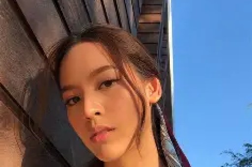 10岁山里娃灵魂连问美国网红破防落荒而逃大凉山连换三国籍