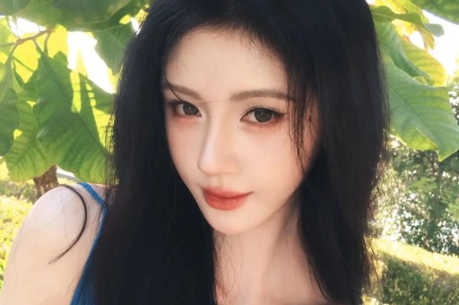 不到24小时娱乐圈又出三大八卦顶流小花、男星带女儿见情人